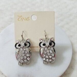 NWT Owl Earrings Brand new Silver Colored Rhinestoned